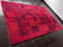 Tapis / moquette géométrique abstrait de style mid-century, années 1970 / Tchécoslovaquie
