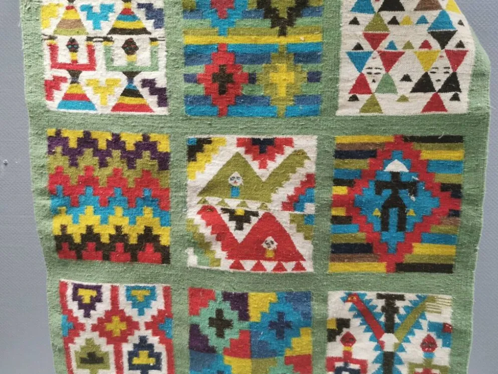 Tapis mural en laine