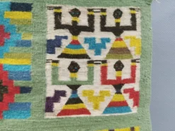 Tapis mural en laine