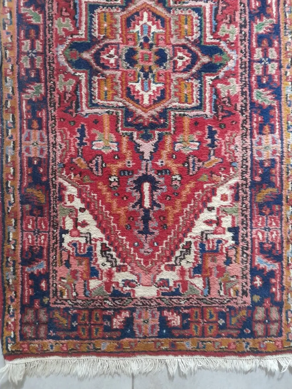 Tapis noué main persan 140 x 72 cm