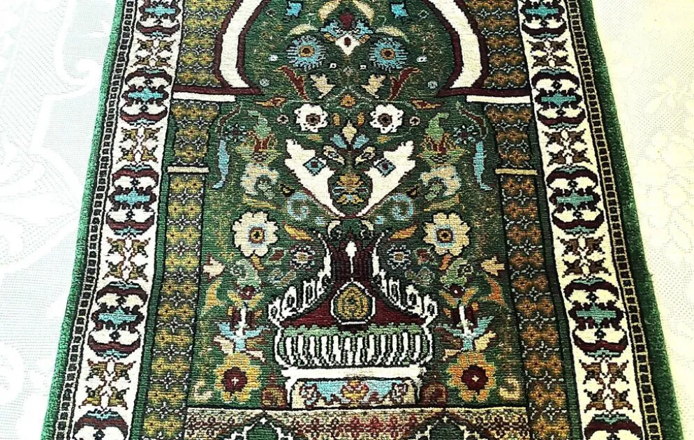 Tapis oriental Soie Fait main prière Tunisie rectangulaire 2007