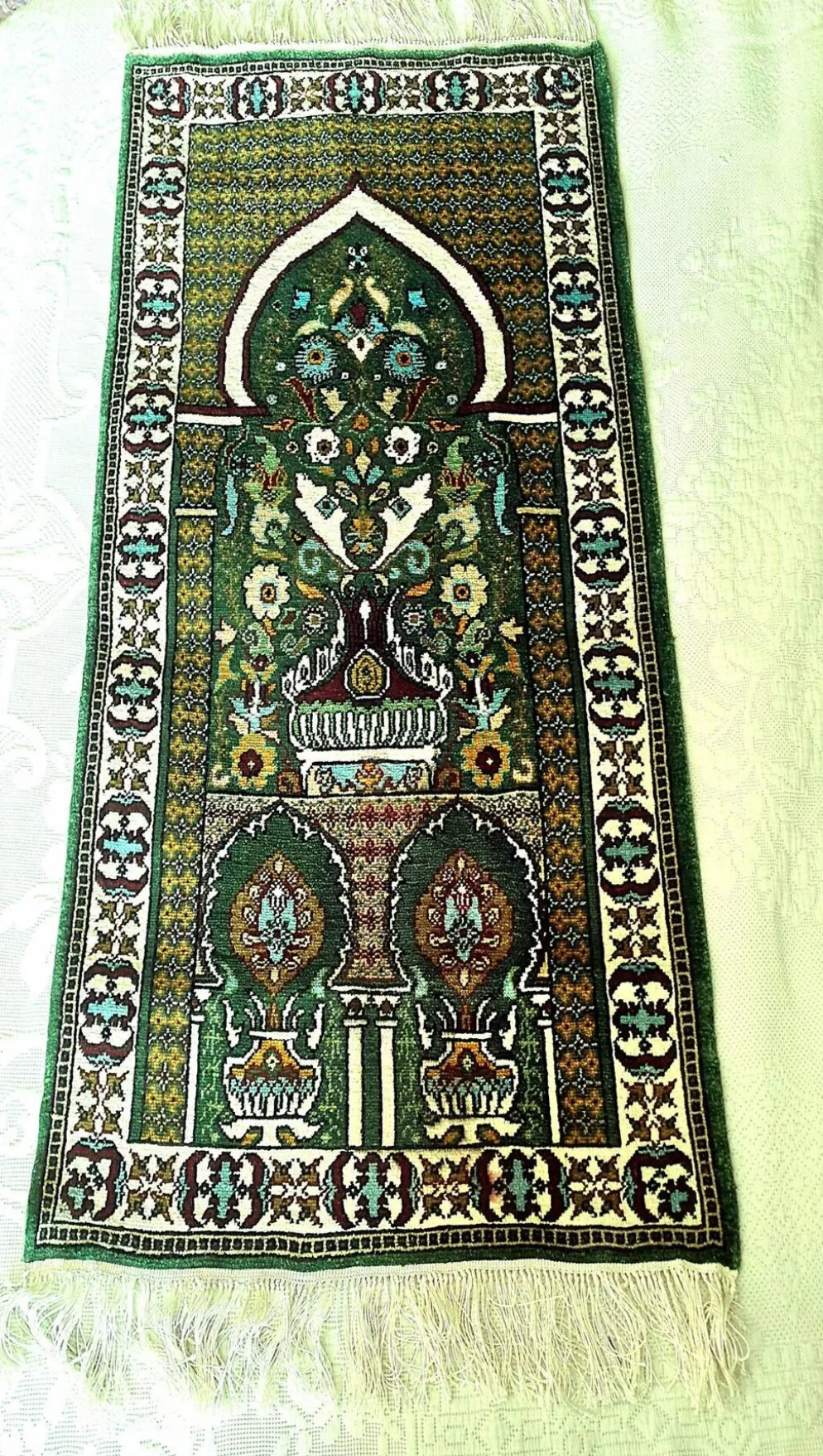 Tapis oriental Soie Fait main prière Tunisie rectangulaire 2007