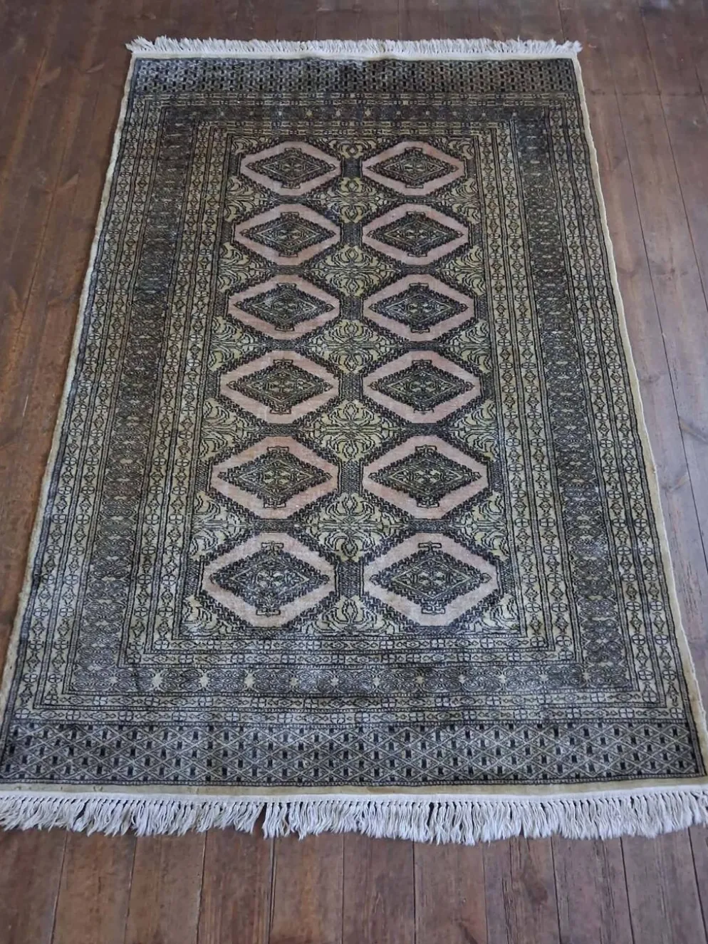 Tapis Pakistanais Boukhara fait main