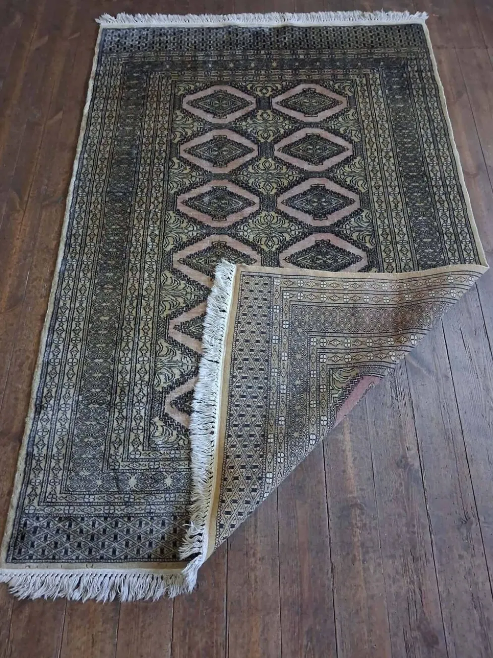 Tapis Pakistanais Boukhara fait main
