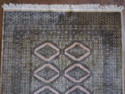 Tapis Pakistanais Boukhara fait main