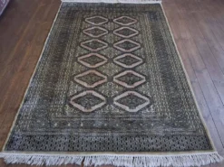 Tapis Pakistanais Boukhara fait main