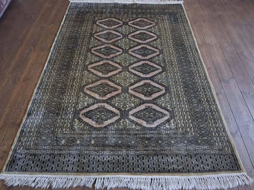 Tapis Pakistanais Boukhara fait main