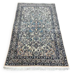 Tapis persan ancien