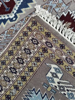 Tapis persan fait main 160cm x 90cm