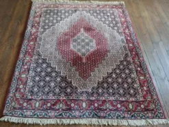 Tapis Persan Senneh fait main 150x121cm