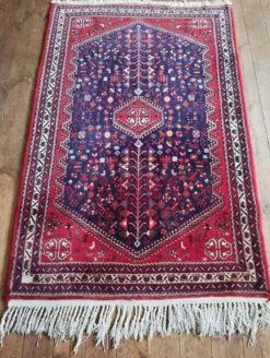 Tapis Persan Shiraz fait main 161x106cm