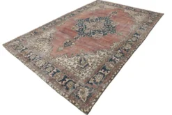 Tapis persan vintage décoratif pastel aux tons terracotta, 238x357 cm