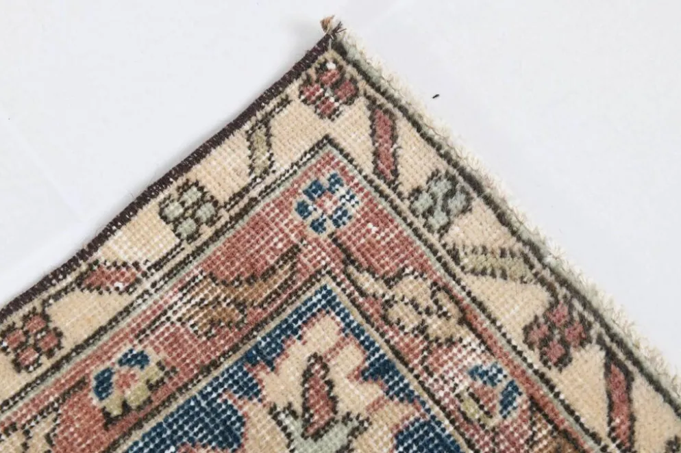 Tapis persan vintage décoratif pastel aux tons terracotta, 238x357 cm