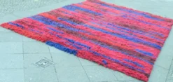 Tapis à poils longs noué à la main du milieu du siècle par Walter Mack, étiqueté - années 1960