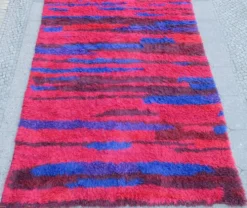 Tapis à poils longs noué à la main du milieu du siècle par Walter Mack, étiqueté - années 1960