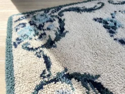 Tapis pure laine bleu 125x78cm