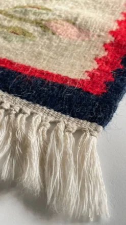 Tapis Rollakan décor de tulipes vintage