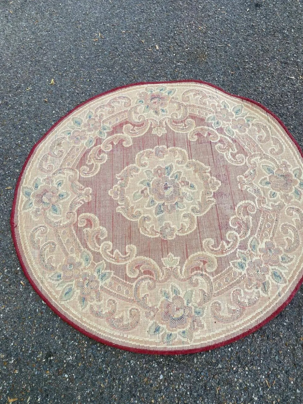Tapis rond en laine style chinois/aubusson bordeaux et fleurs 115 cm