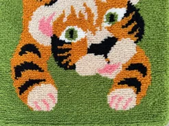 Tapis Rya scandinave tigre laine années 70