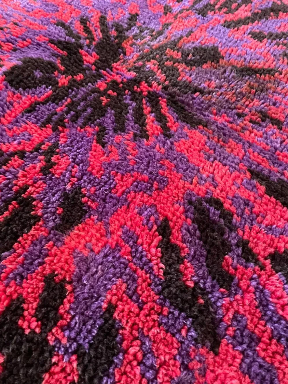 Tapis scandinave années 70 par Desso