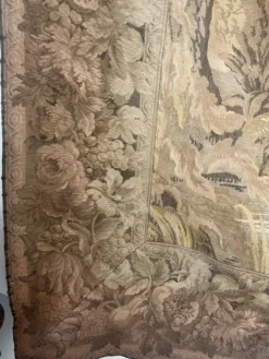 Tapisserie de style Renaissance à décor animalier, XXème siècle