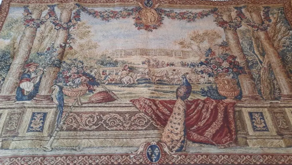 Tapisserie d'halluin " scène de cour au paon"