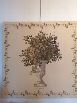 Tapisserie feuillages dans vase Médicis