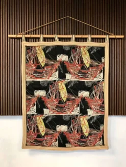 Tapisserie murale avec motif de voiliers sur tige en bambou, Italie années 1940.