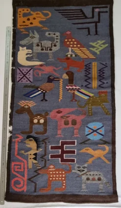 Tapisserie murale péruvienne tissée main, motifs zoomorphes, 120 x 60 cm