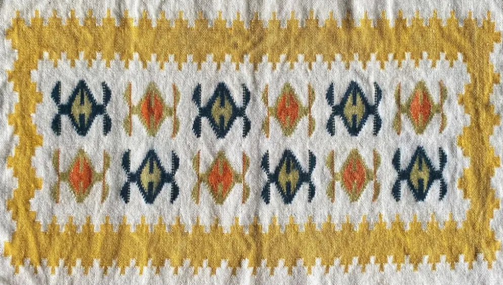 Tapis tissé à la main jaune et crème-blanc, Vlasti, Grèce, années 1960-70.