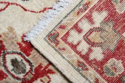Tapis traditionnel en laine crème, petit tapis oriental à motifs floraux rouges 86 x 123 cm