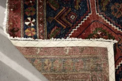 Tapis tribal oriental vintage tissé à la main, années 1940