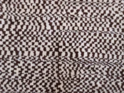 Tapis Tulu fait main, 100 % laine naturelle non teinte. Crème et marron. Options personnalisées disponibles.
