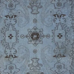 Tapis turc contemporain fait main bleu ciel de 5,5 x 10 pieds avec style Aubusson français