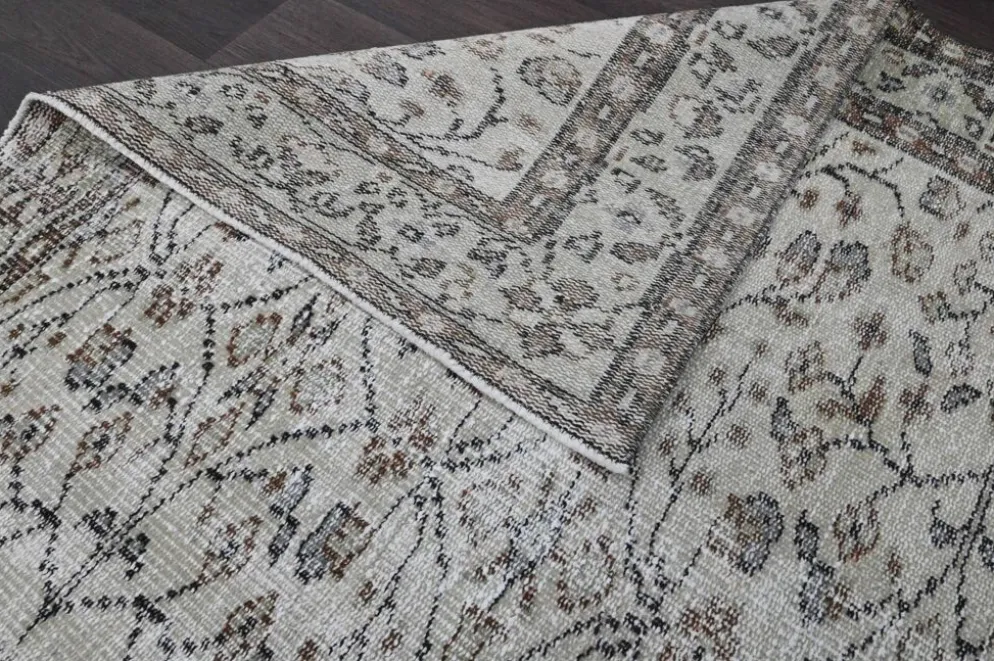 Tapis turc vintage ivoire et brun à motifs floraux, noué main, 155 x 247 cm