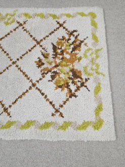 Tapis vintage des années 70