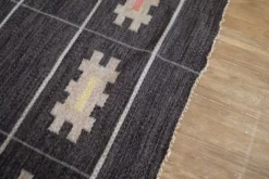 Tapis vintage suedois en laine 
