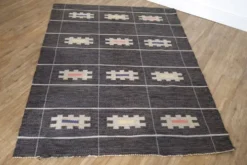 Tapis vintage suedois en laine 