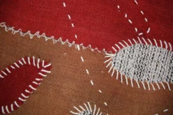 Tenture murale en textile bourgogne, tapis tissé à la main