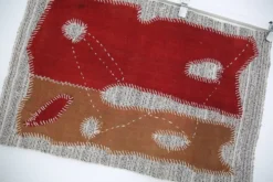 Tenture murale en textile bourgogne, tapis tissé à la main