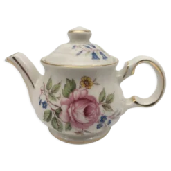 Théière dinette miniature “Sadler” vintage. England.