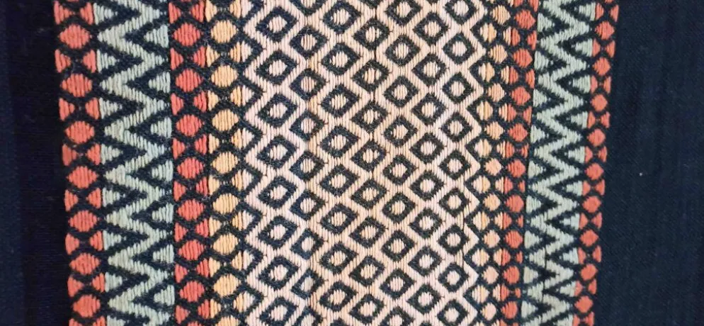 Tissu berbère Tenture Tapis Dessus de lit Années 50
