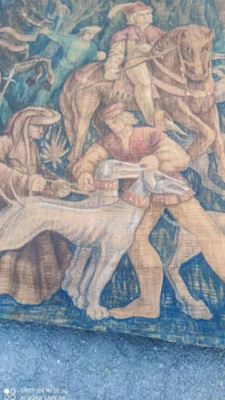 Toile de jute peinte scène de chasse médiéval vers 1950 par André Pierre BOURBIOUX dit 