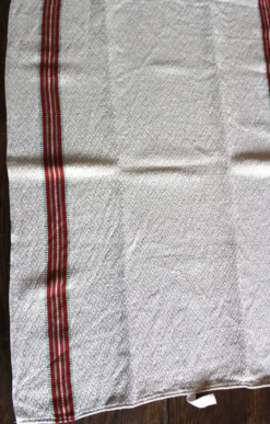 Torchon ancien chevrons bandes rouge vert