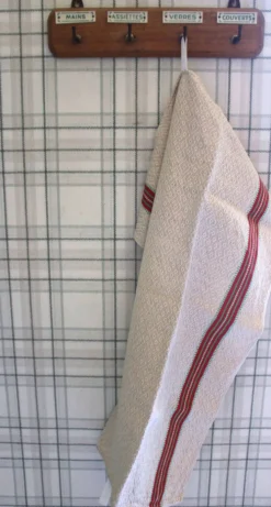 Torchon ancien chevrons bandes rouge vert