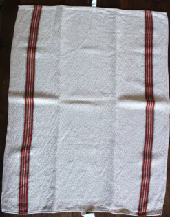 Torchon ancien chevrons bandes rouge vert