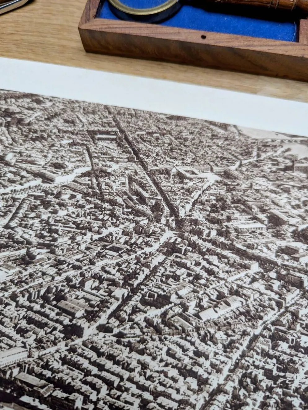Toulouse, Haute-Garonne, planche photo imprimée en 1942.