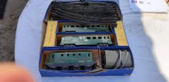 Train Hornby DBBV Le Mistral par Meccano