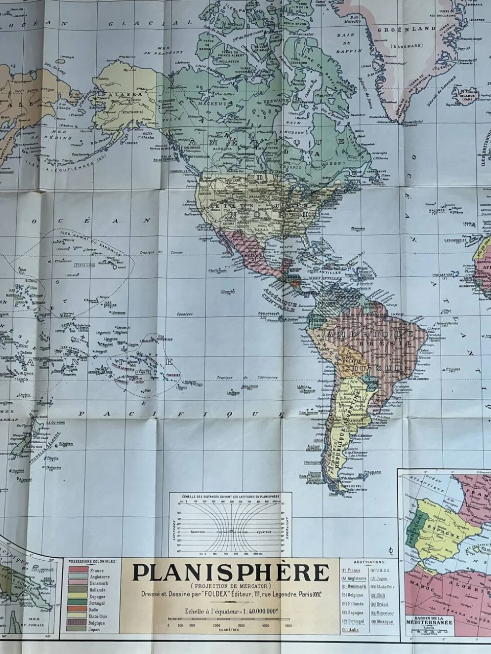 Tres grande carte mondiale 104x74cm