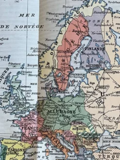 Tres grande planisphère Foldex - carte du monde en couleurs 104x74cm
